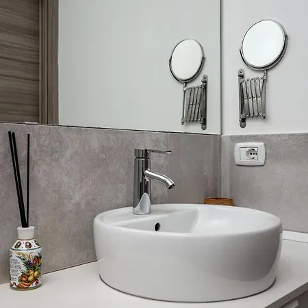 Casa de hóspedes Vicino Bologna Fiere, Affittacamere Con 5 Stanze Private 3*